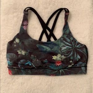Lululemon bra